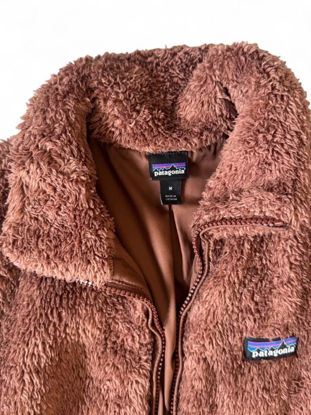 Patagonia Women’s Brown Sherpa Fleece Vest - Picture 2 of 2